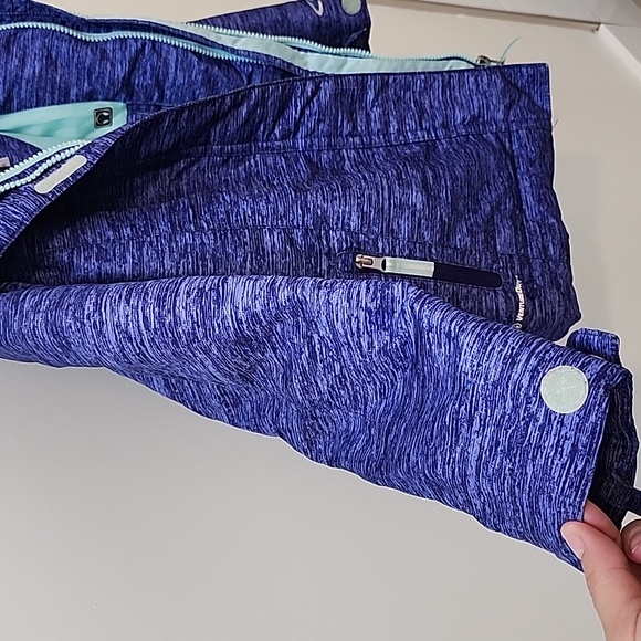 Champion winter jacket size XS  4-5 in purple with shades of blue. - Picture 4 of 4
